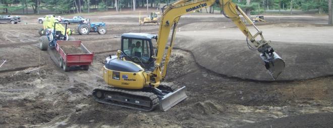 Meadow Brook Golf Club   Golf course bunker shaping