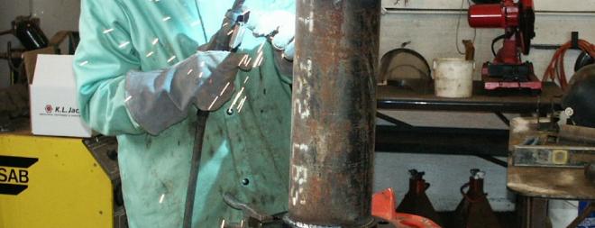 Discharge pipe